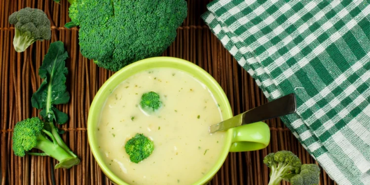 طريقه عمل شوربه البروكلي