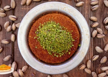 طريقة عمل كنافة نابلسية خشنة بالجبنة